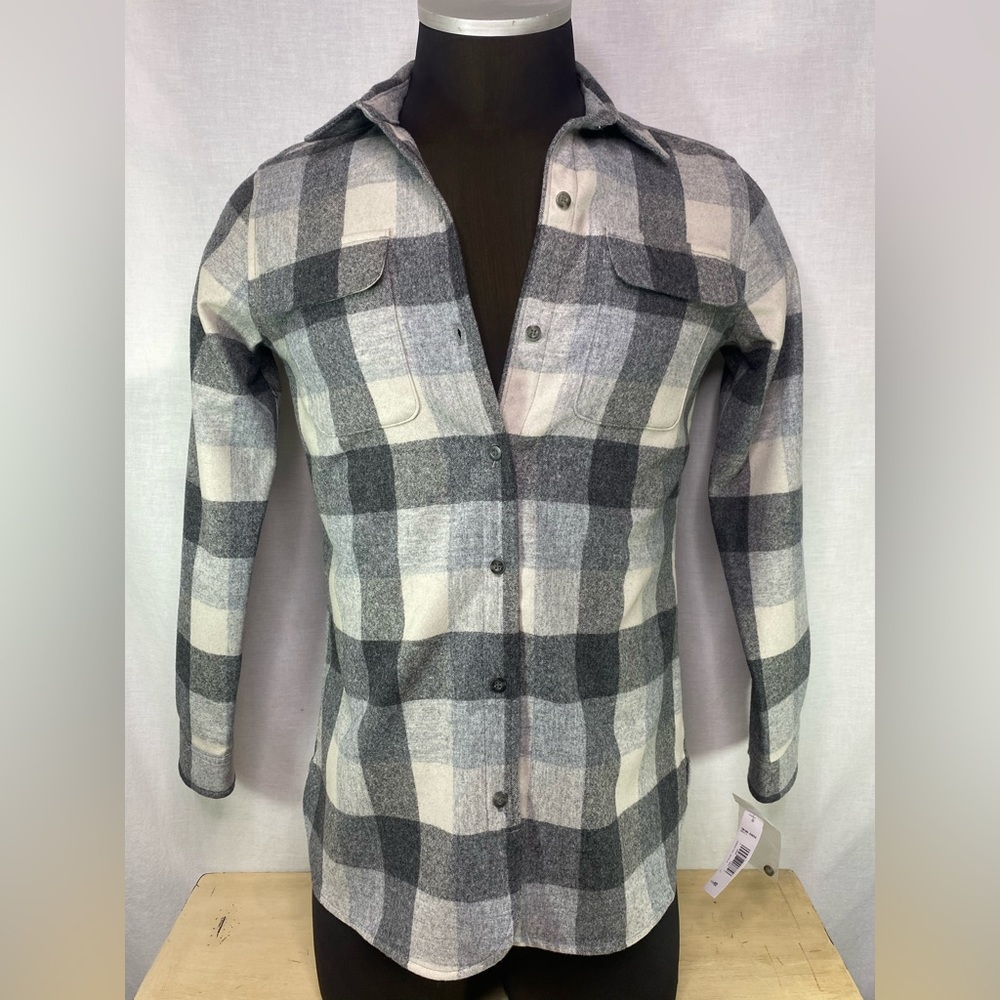 Pendleton Shirt Gray Men Size Medium Essential Lodge Plaid